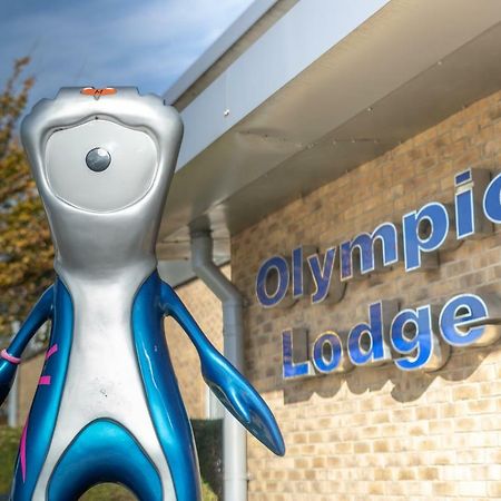 The Olympic Lodge 艾尔斯伯里 外观 照片